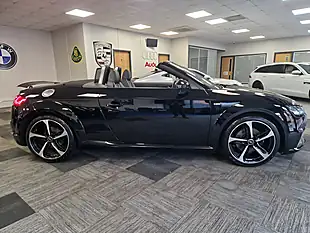Used 2017 Audi Tt Black Edition Roadster Black - Interior and Exterior details 8