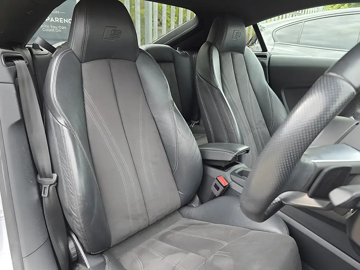 Used 2017 Audi Tt Black Edition Silver - Interior and Exterior details 6