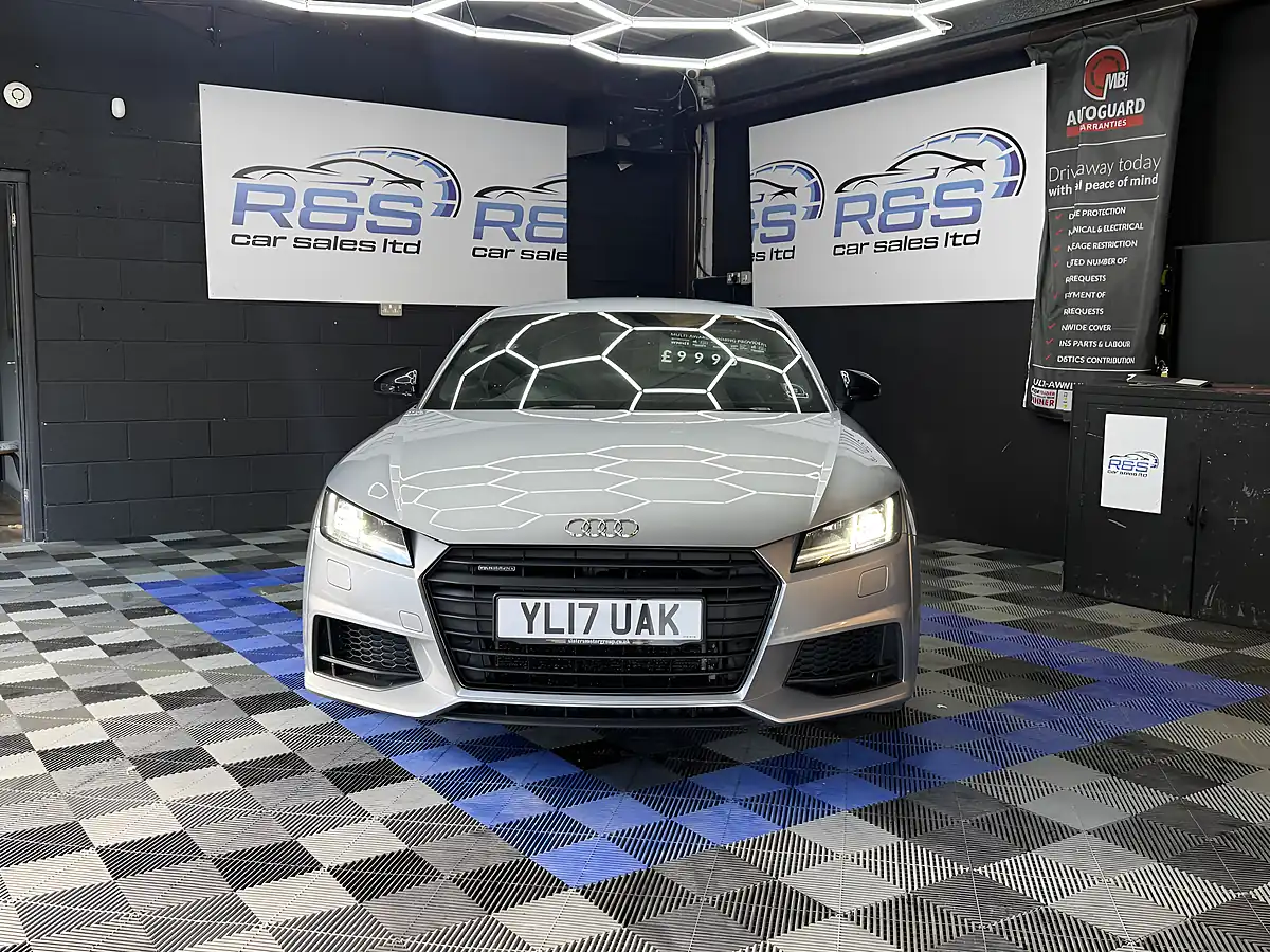 Used 2017 Audi Tt Black Edition Silver - Interior and Exterior details 12