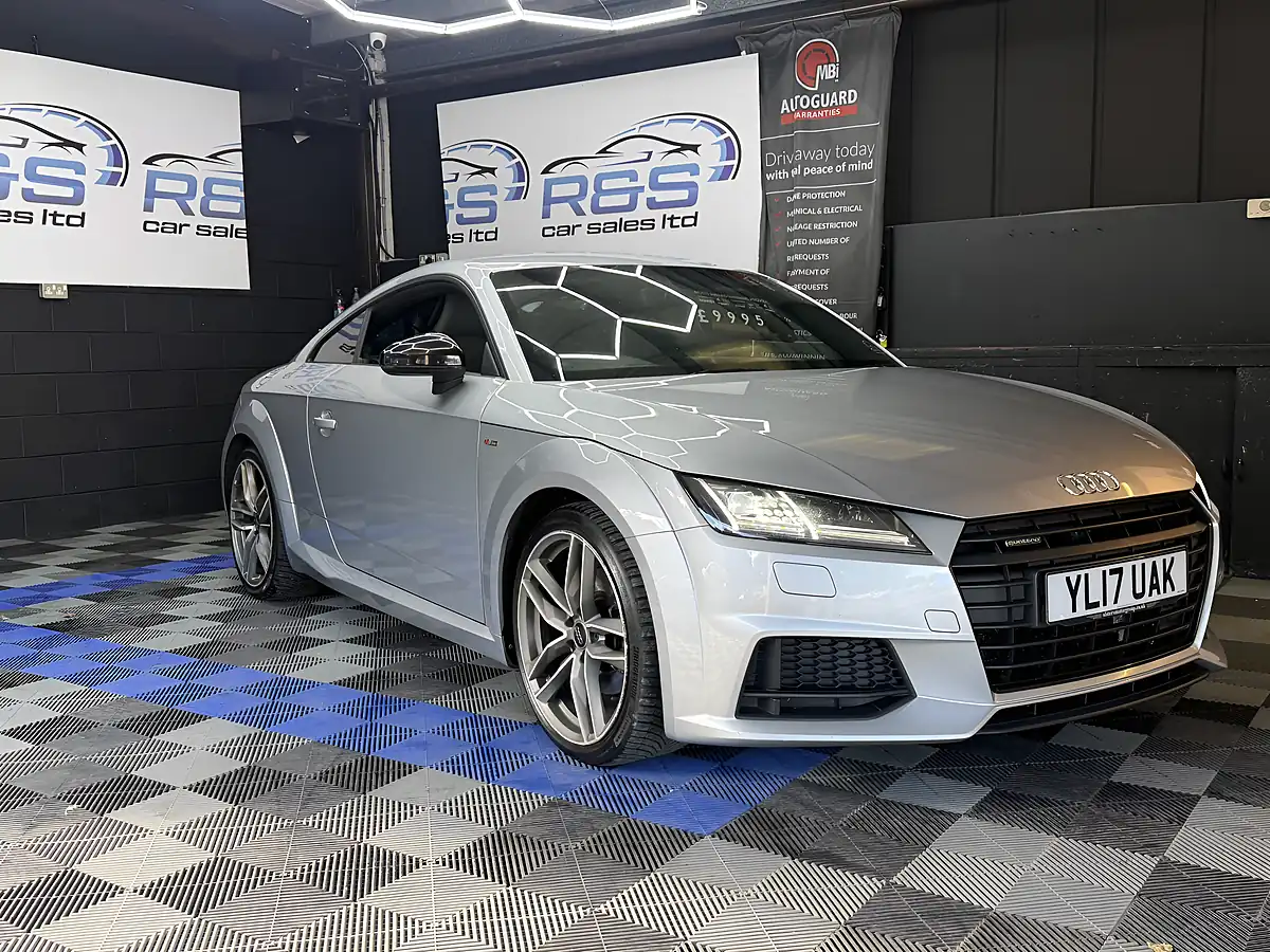 Used 2017 Audi Tt Black Edition Silver - Interior and Exterior details 2