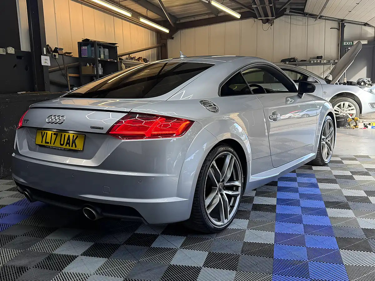 Used 2017 Audi Tt Black Edition Silver - Interior and Exterior details 7