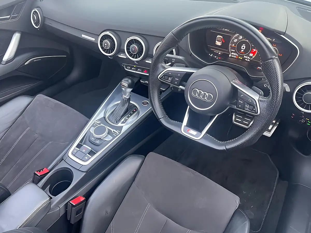 Used 2017 Audi Tt Black Edition White - Interior and Exterior details 13