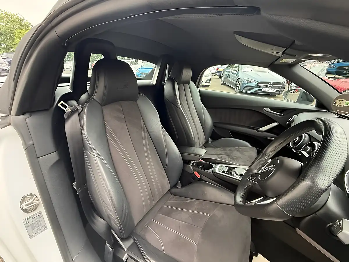 Used 2017 Audi Tt Black Edition White - Interior and Exterior details 6