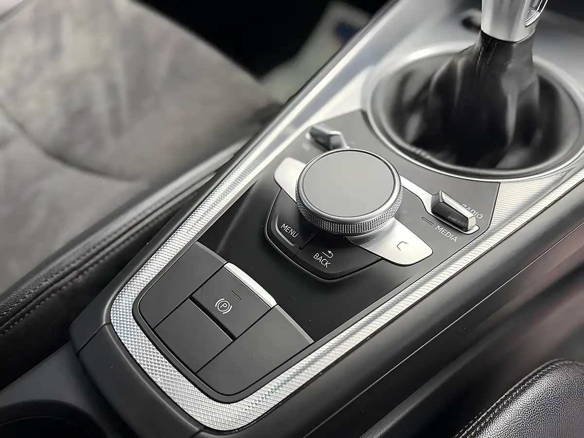 Used 2017 Audi Tt Sport Grey - Interior and Exterior details 15