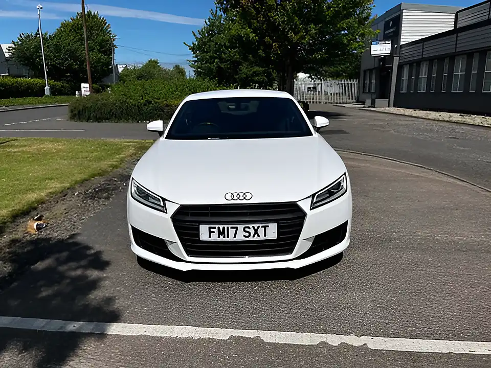 Used 2017 Audi Tt Sport White - Interior and Exterior details 5