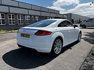 Used 2017 Audi Tt Sport White - Interior and Exterior details 8