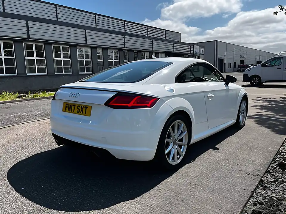 Used 2017 Audi Tt Sport White - Interior and Exterior details 8