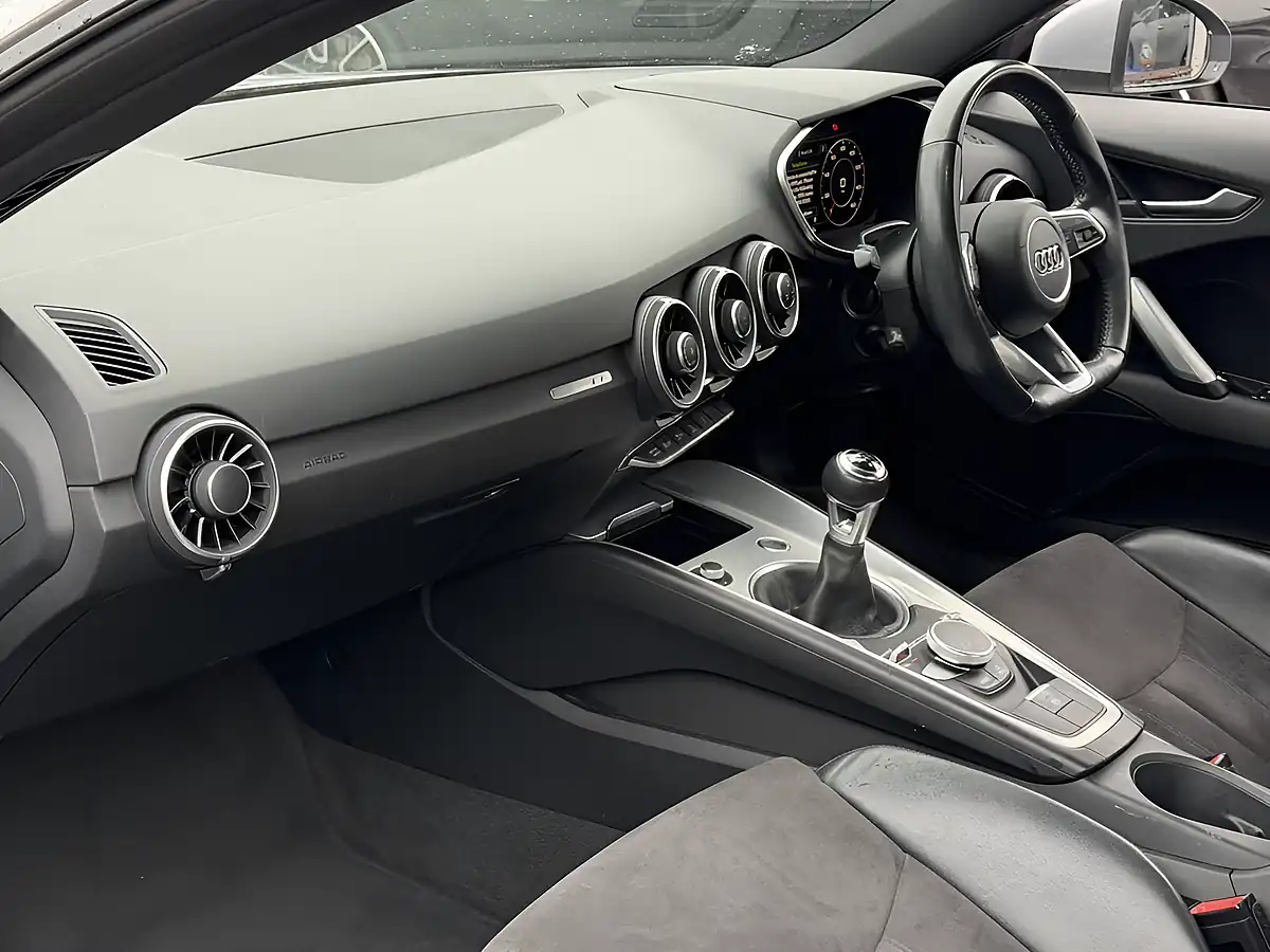 Used 2017 Audi Tt Ultra Sport Silver - Interior and Exterior details 11