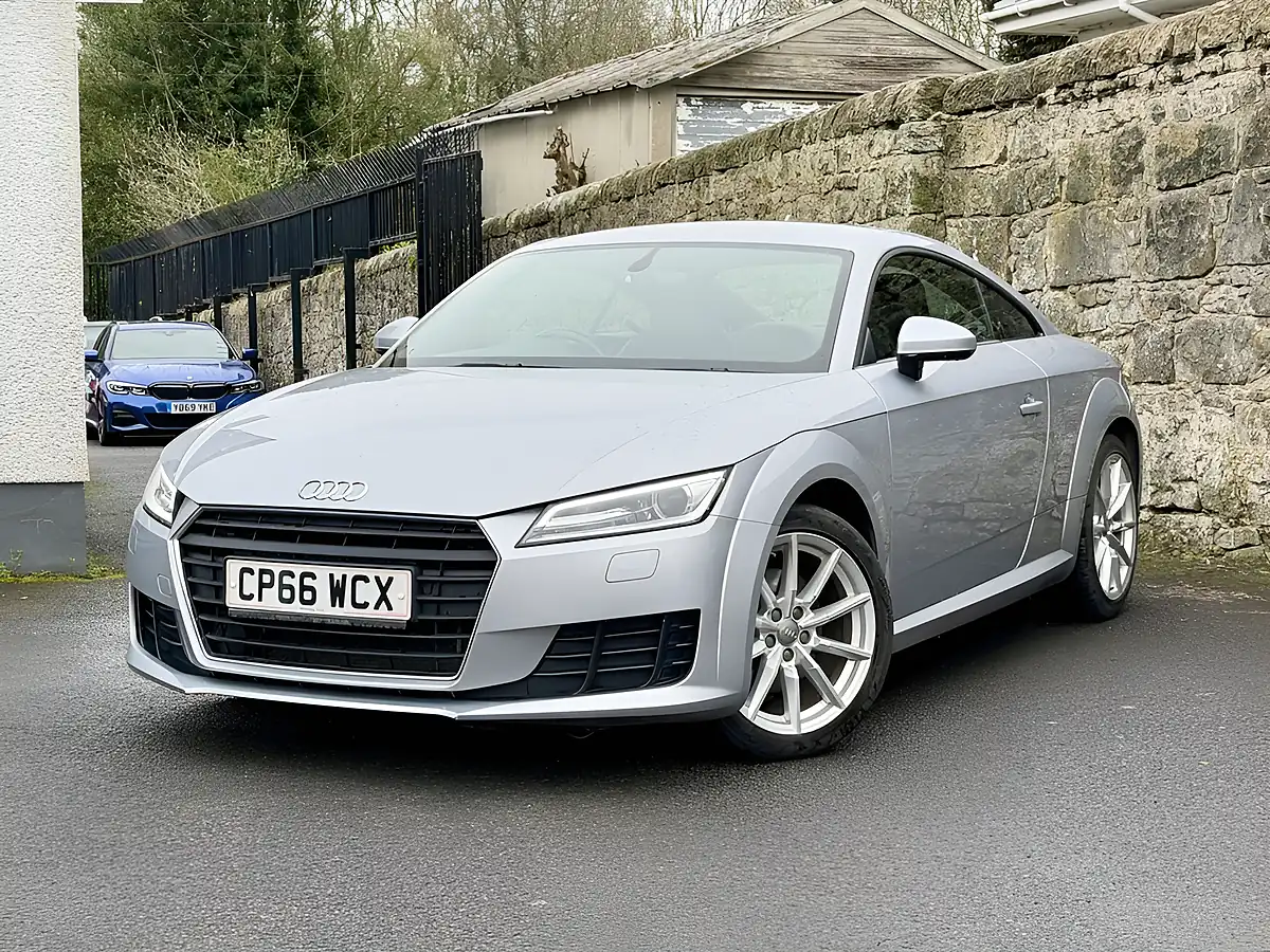 Used 2017 Audi Tt Ultra Sport Silver - Interior and Exterior details 4