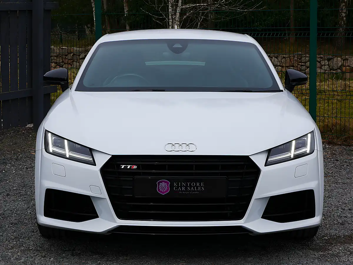 Used 2017 Audi Tts Black Edition Glacier White - Interior and Exterior details 3