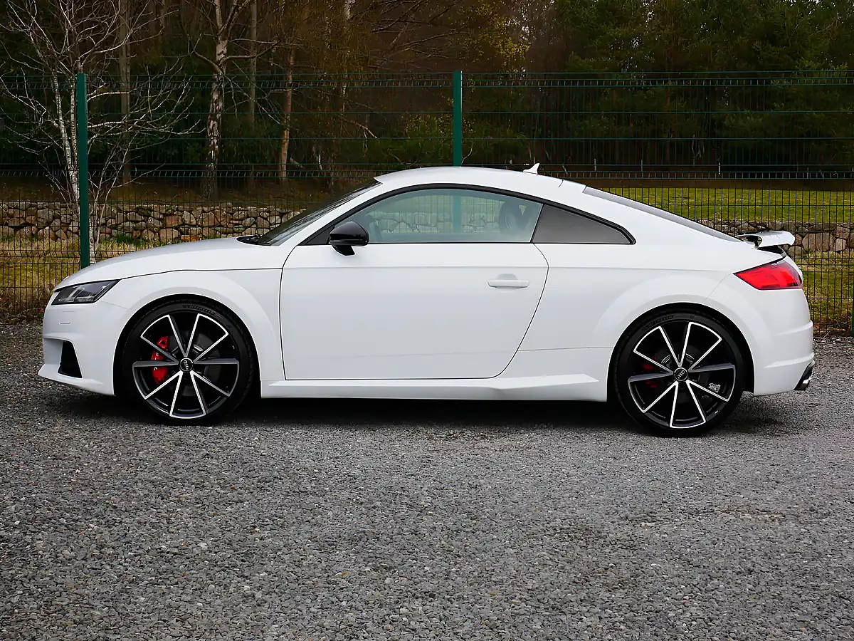 Used 2017 Audi Tts Black Edition Glacier White - Interior and Exterior details 7