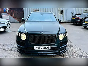 Used 2017 Bentley Bentayga Auto 4WD Blue - Interior and Exterior details 2