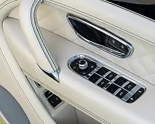 Used 2017 Bentley Bentayga Black - Interior and Exterior details 12