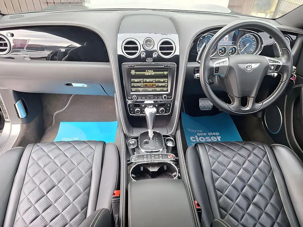 Used 2017 Bentley Continental GT Black - Interior and Exterior details 10