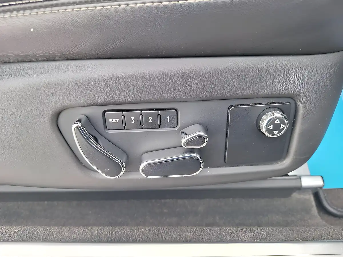Used 2017 Bentley Continental GT Black - Interior and Exterior details 15