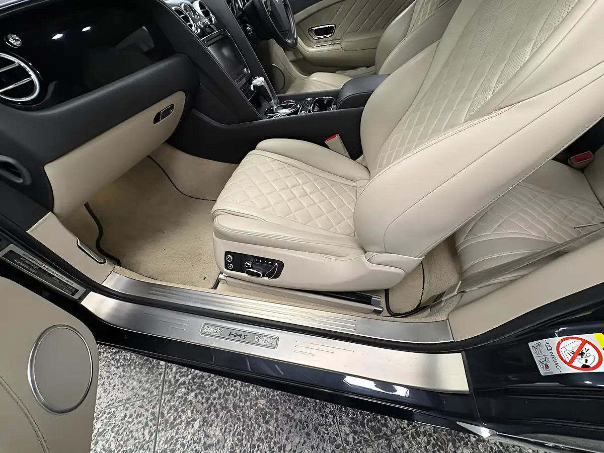 Used 2017 Bentley Continental GT S Mulliner Black - Interior and Exterior details 11