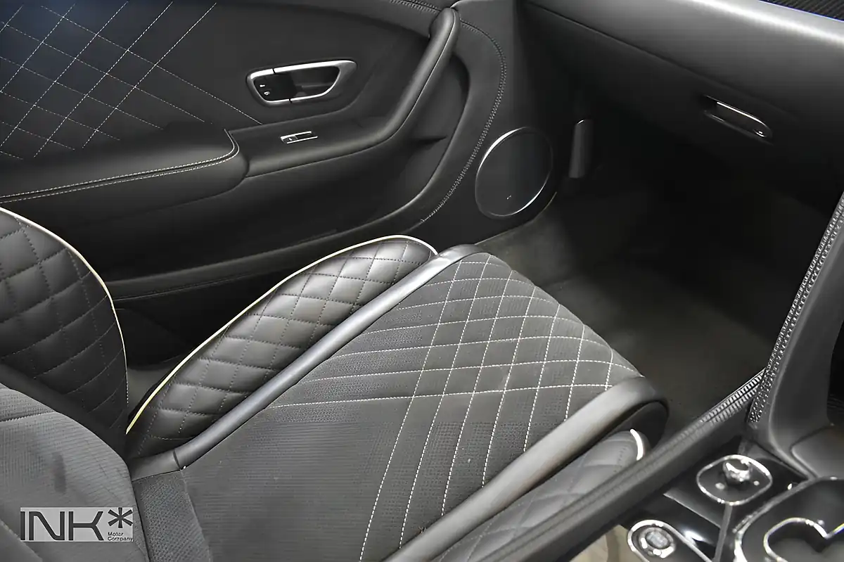 Used 2017 Bentley Continental Supersports Black - Interior and Exterior details 14