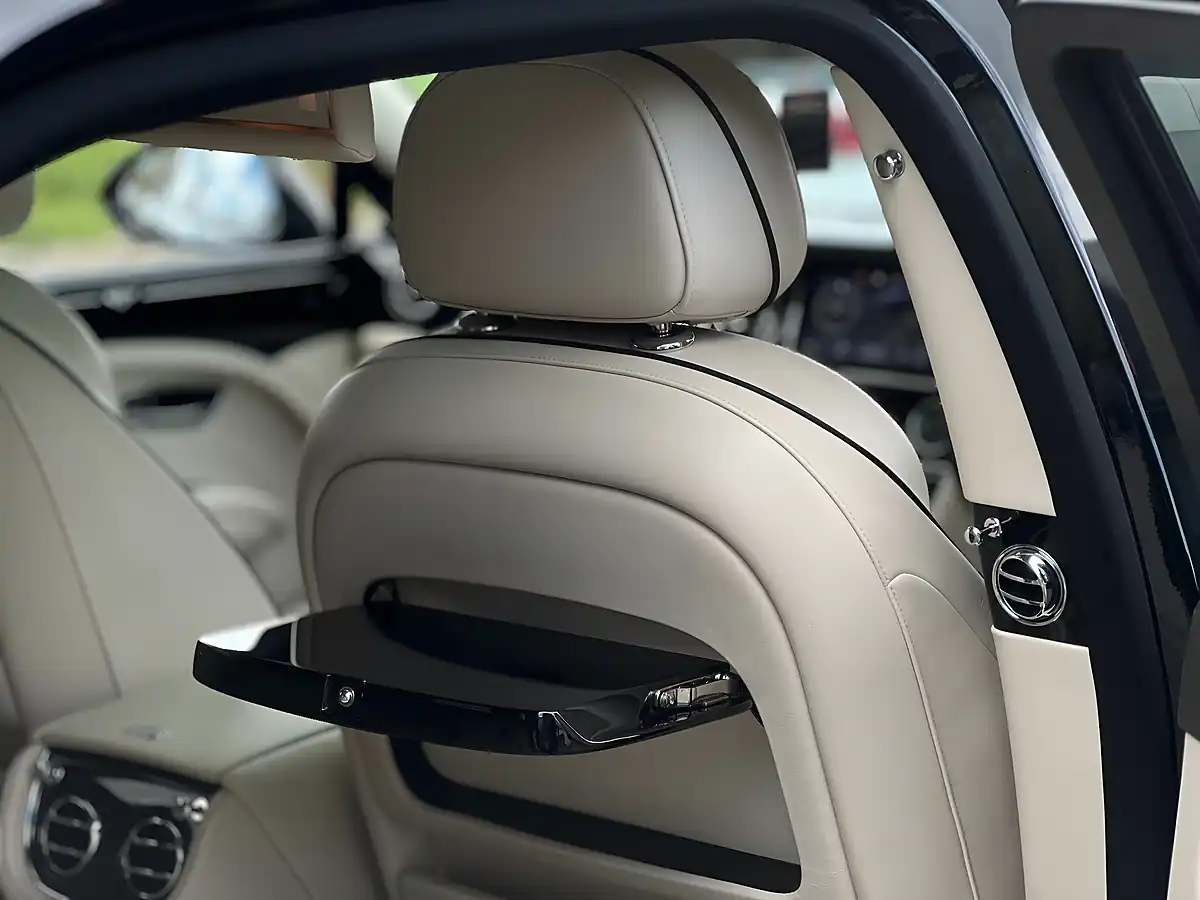 Used 2017 Bentley Mulsanne Facelift Black - Interior and Exterior details 13