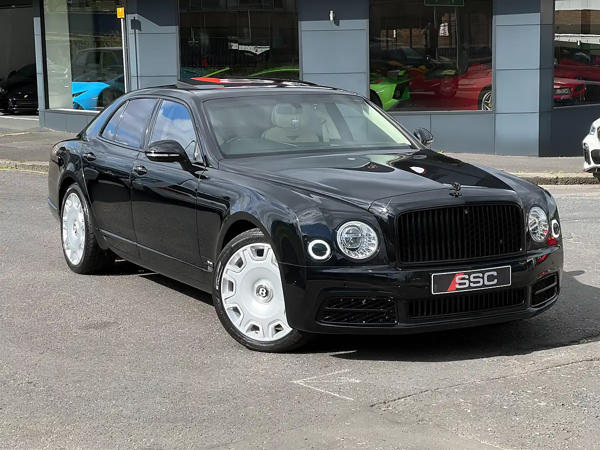 Used 2017 Bentley Mulsanne Facelift Black - Interior and Exterior details 20