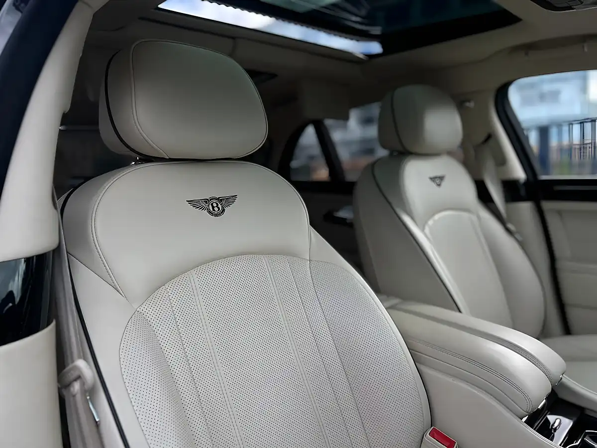 Used 2017 Bentley Mulsanne Facelift Black - Interior and Exterior details 3