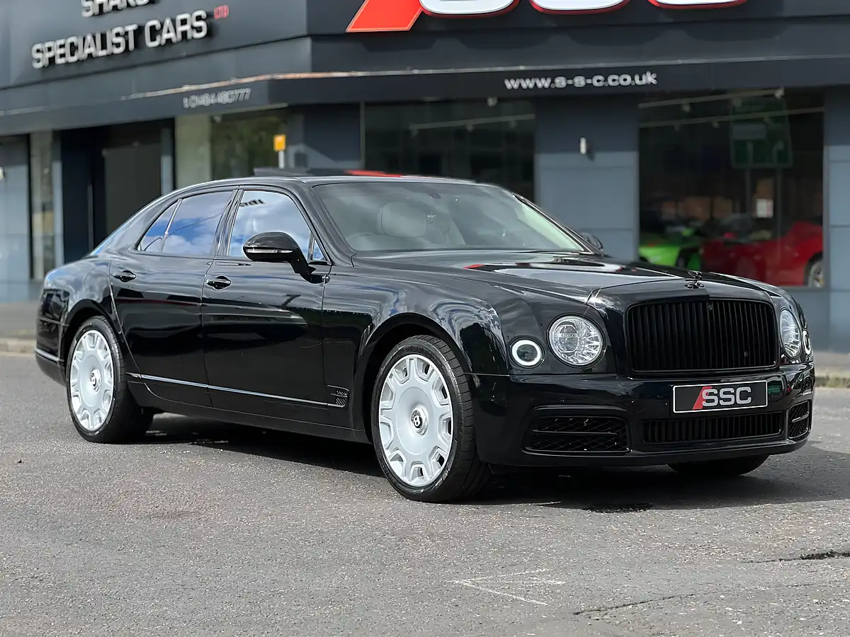 Used 2017 Bentley Mulsanne Facelift Black - Interior and Exterior details 4