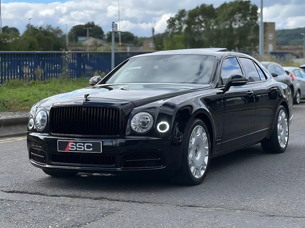 Used 2017 Bentley Mulsanne Facelift Black - Interior and Exterior details 6