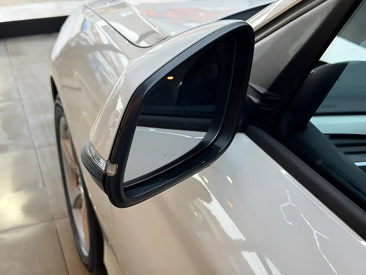 Used 2017 BMW 1 Series Ed Plus White - Interior and Exterior details 16