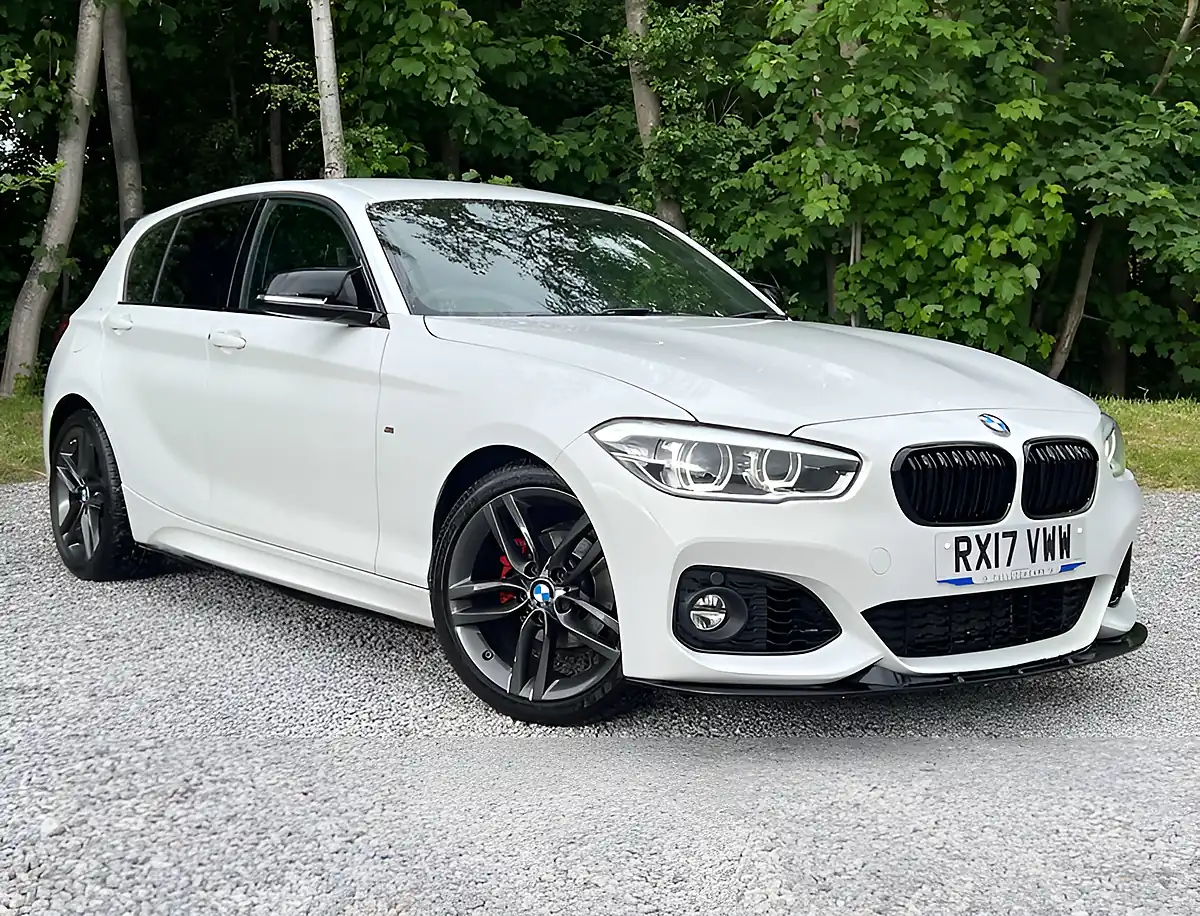 Used 2017 BMW 1 Series M Sport Alpine White - Front View