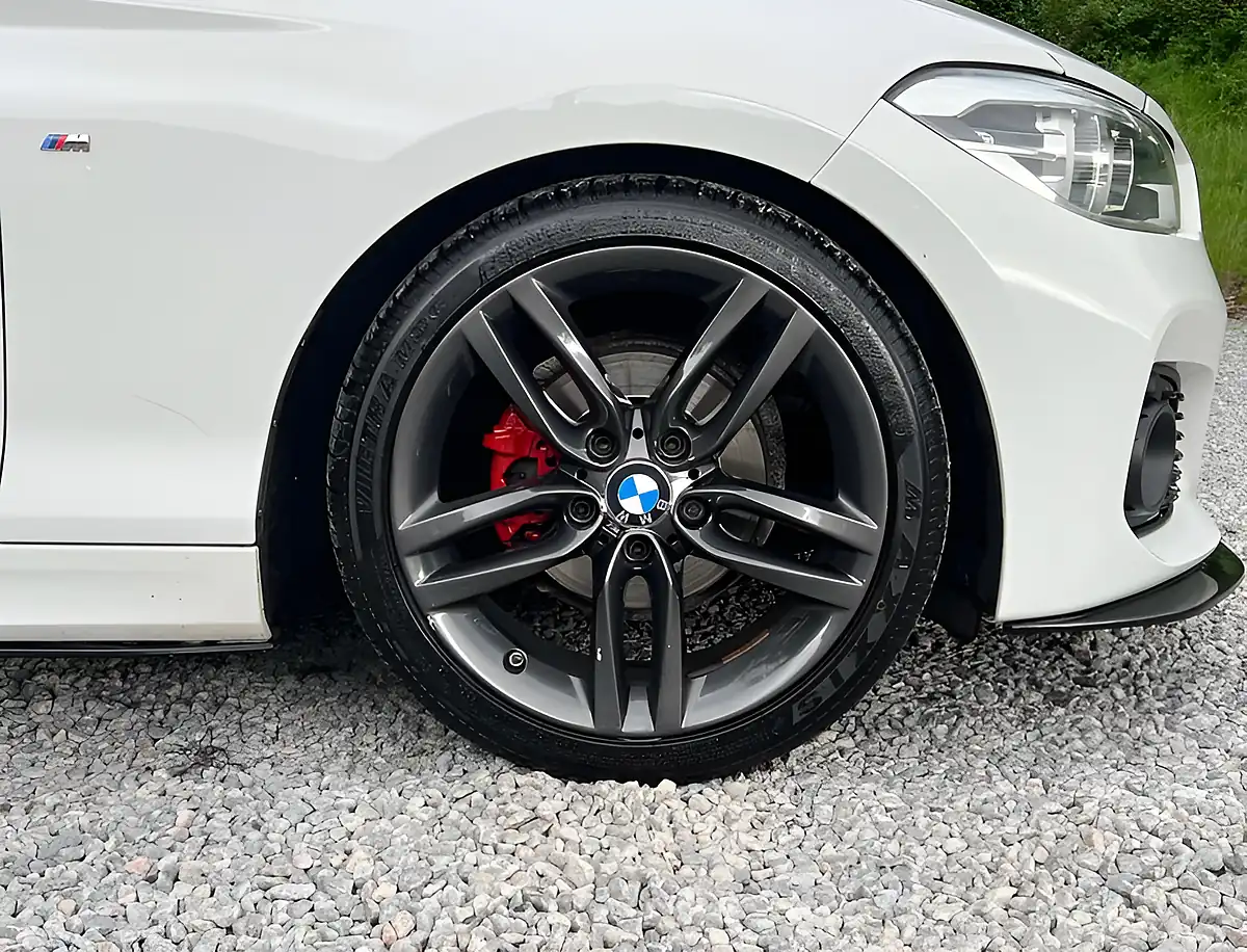 Used 2017 BMW 1 Series M Sport Alpine White - Interior and Exterior details 10