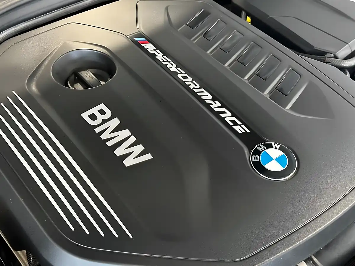 Used 2017 BMW 1 Series M Sport Alpine White - Interior and Exterior details 19