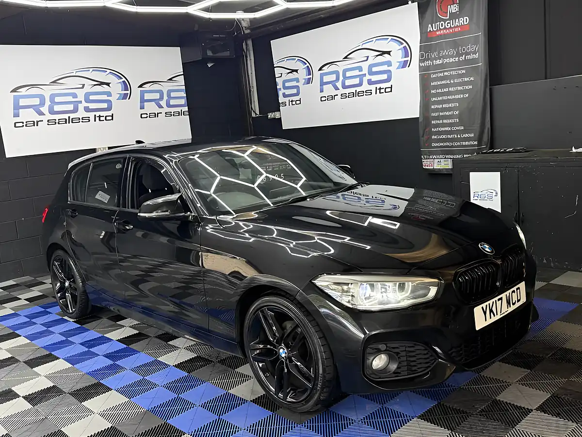 Used 2017 BMW 1 Series M Sport Black - Front View