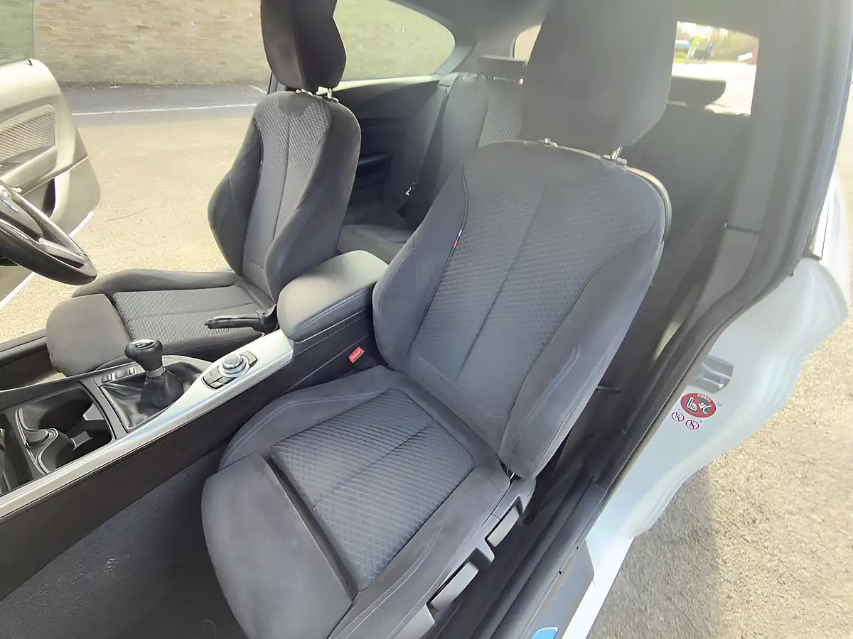 Used 2017 BMW 1 Series M Sport White - Interior and Exterior details 14