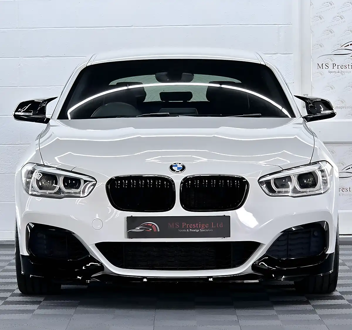 Used 2017 BMW 1 Series M140i Alpine White - Interior and Exterior details 3