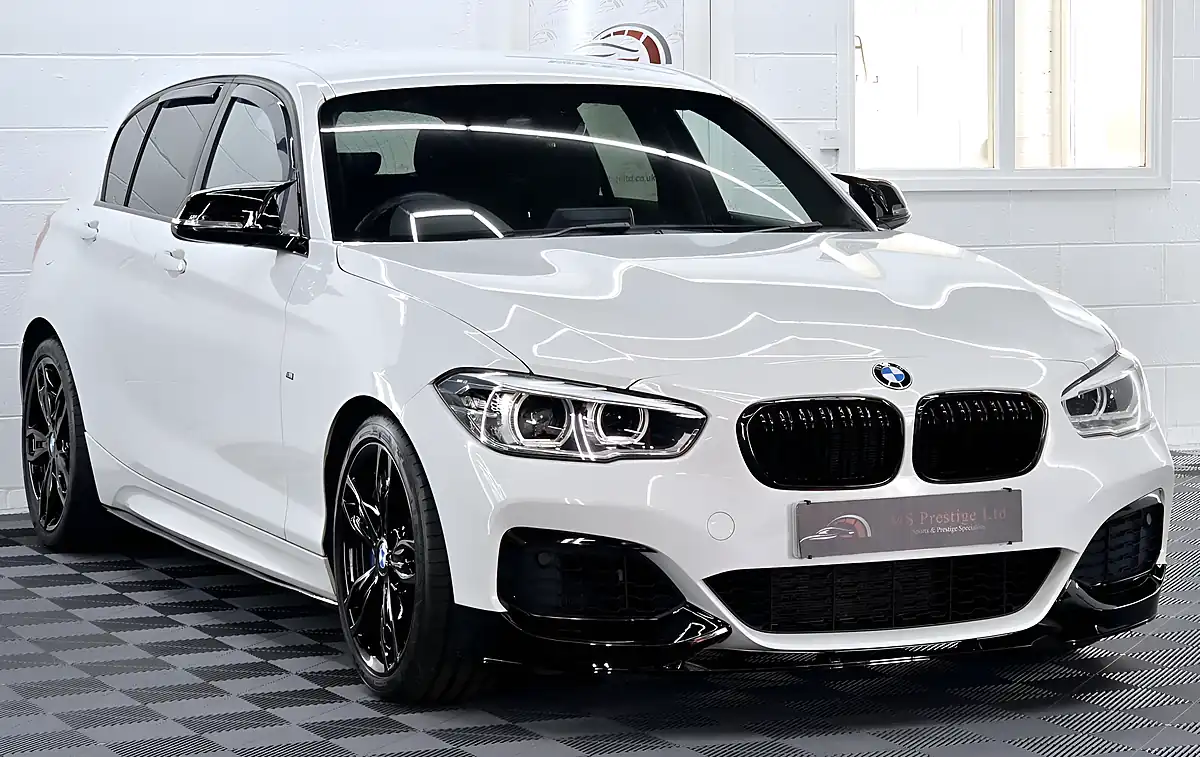 Used 2017 BMW 1 Series M140i Alpine White - Interior and Exterior details 5