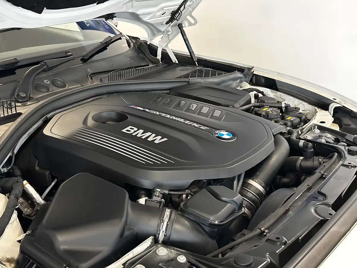Used 2017 BMW 1 Series M140i Alpine White - Interior and Exterior details 19