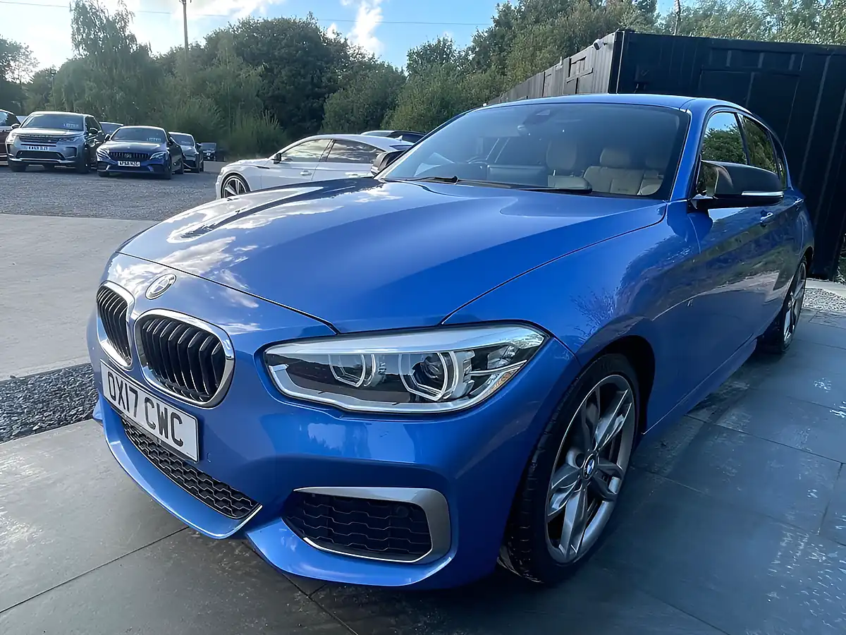 Used 2017 BMW 1 Series M140i Blue - Interior and Exterior details 15