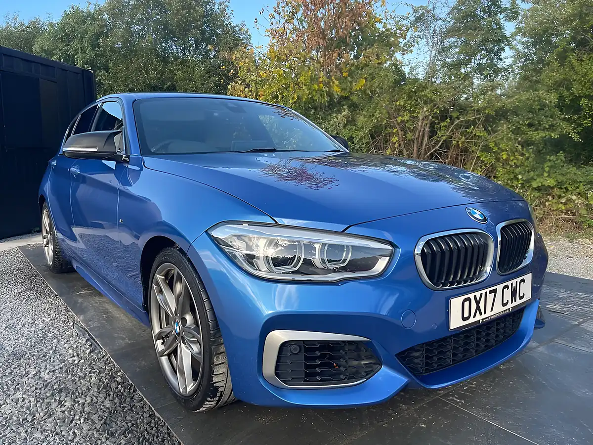 Used 2017 BMW 1 Series M140i Blue - Interior and Exterior details 19