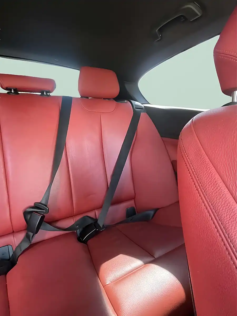Used 2017 BMW 1 Series M140i White - Interior and Exterior details 15