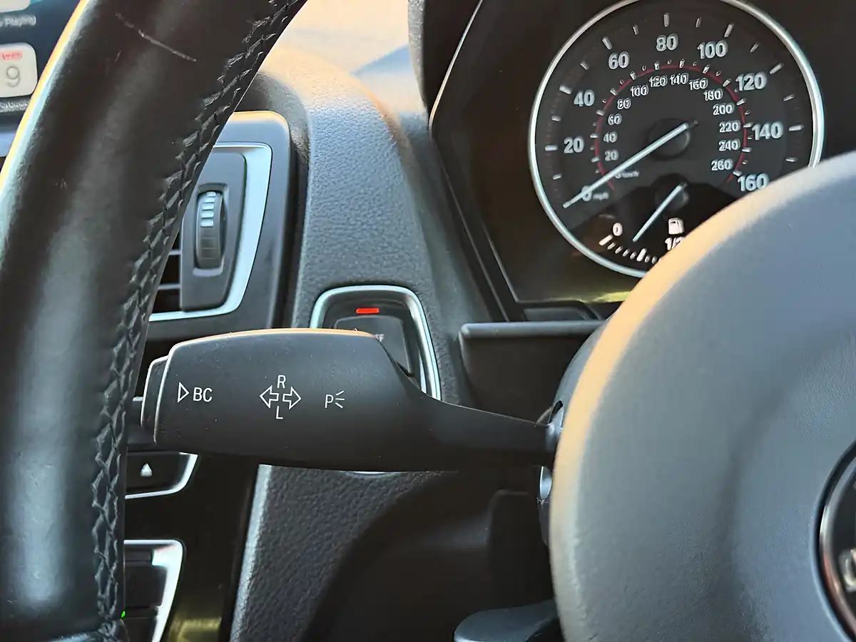 Used 2017 BMW 1 Series M140i White - Interior and Exterior details 18