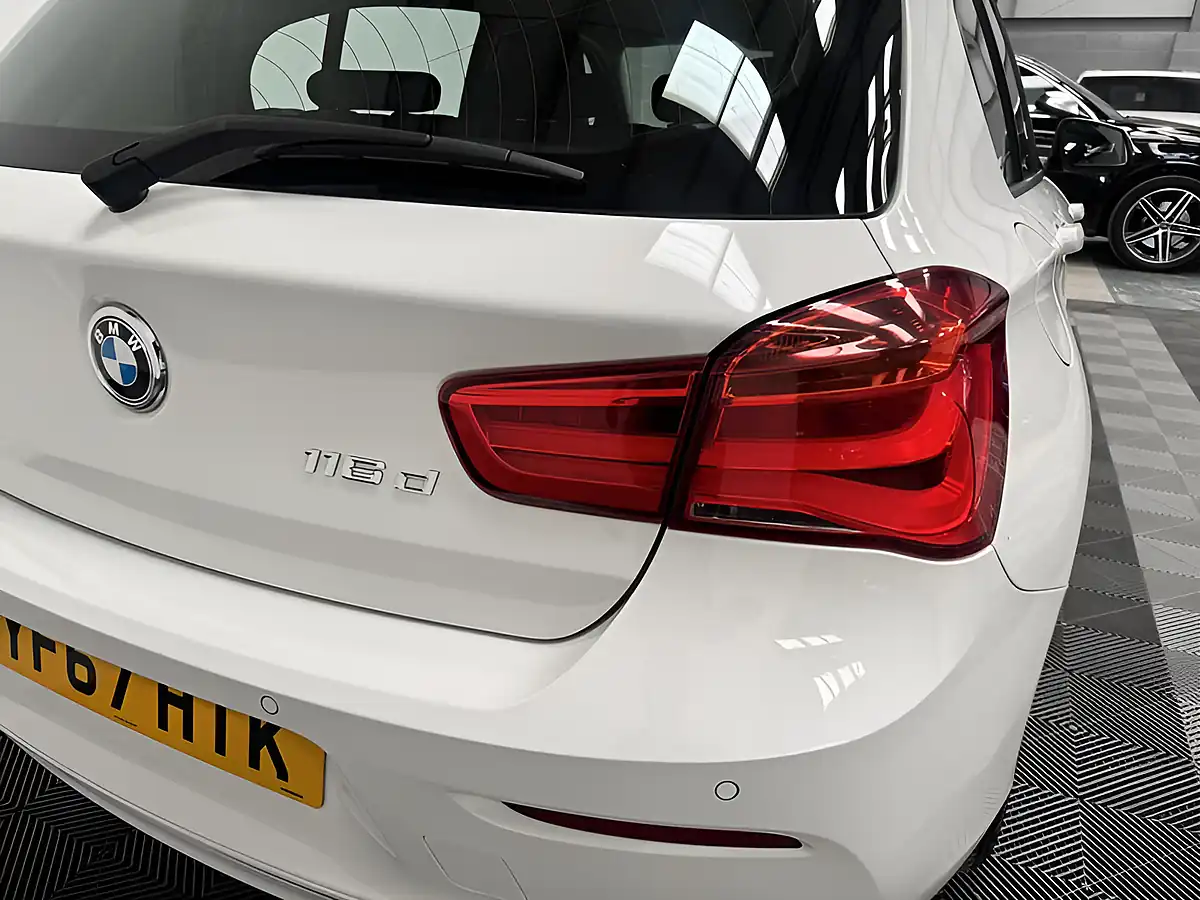 Used 2017 BMW 1 Series Se Business White - Interior and Exterior details 12