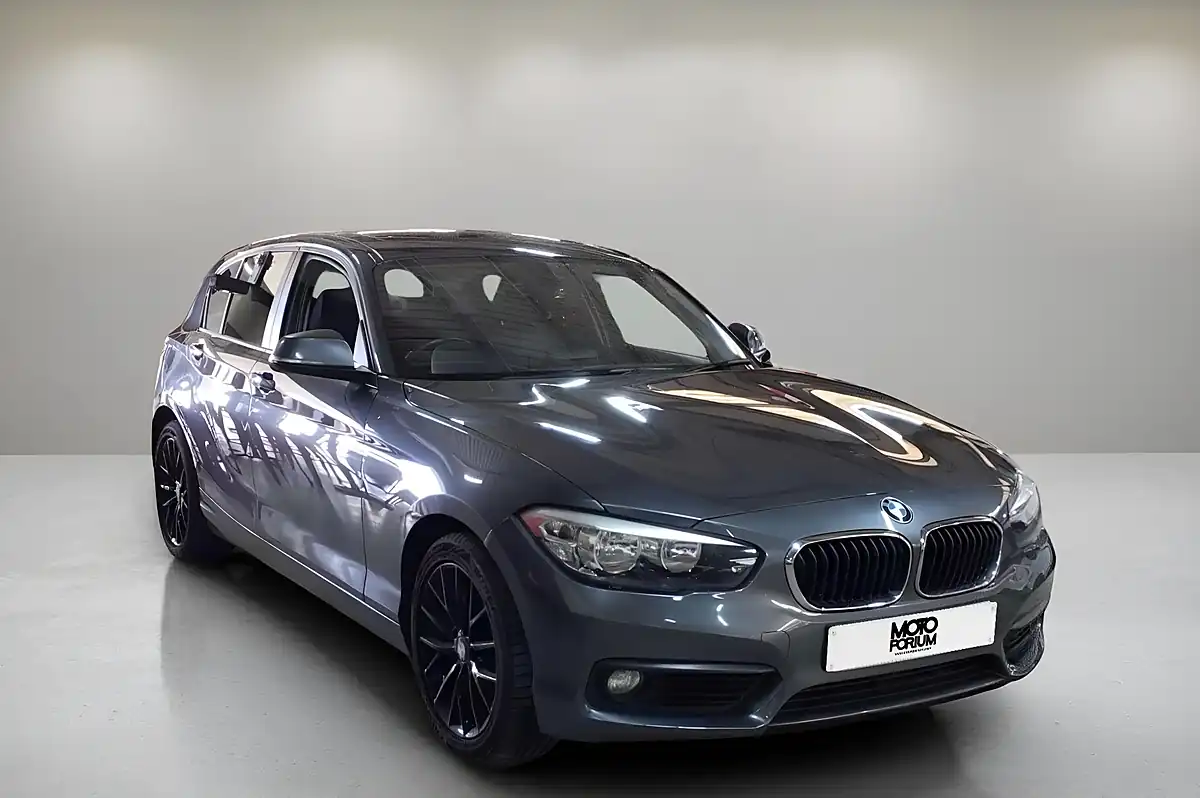 Used 2017 BMW 1 Series Se Grey - Front View
