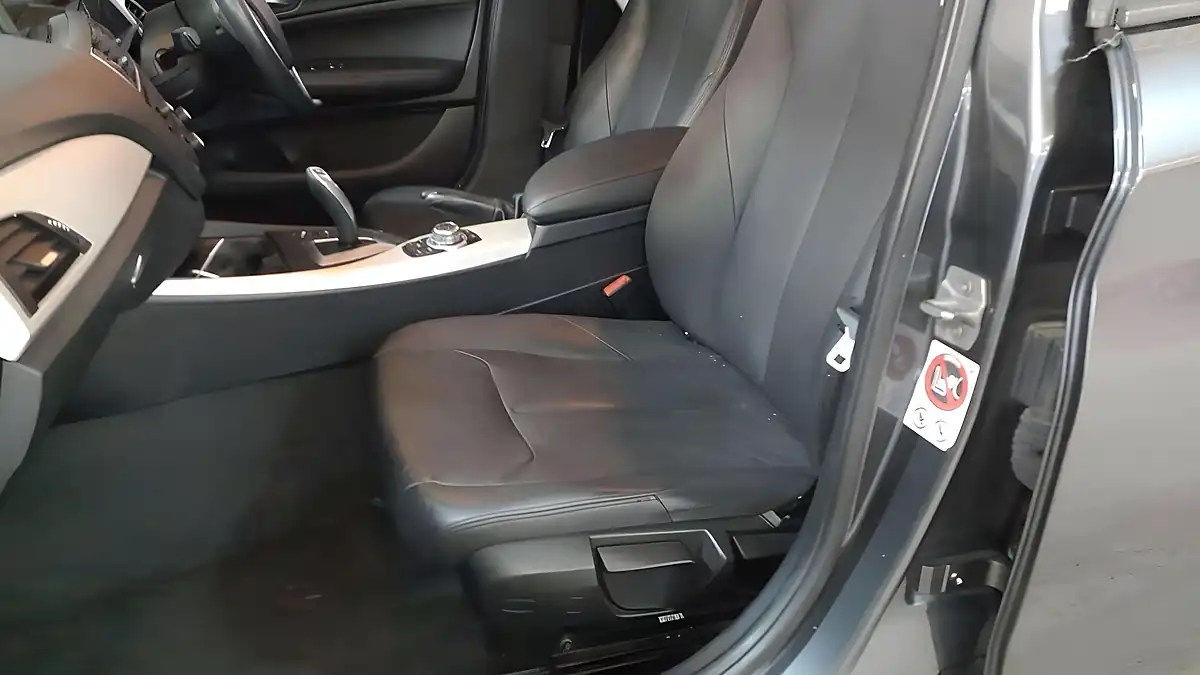 Used 2017 BMW 1 Series Se Grey - Interior and Exterior details 7