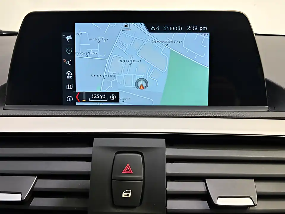 Used 2017 BMW 1 Series Se White - Interior and Exterior details 16