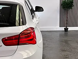 Used 2017 BMW 1 Series Se White - Interior and Exterior details 17