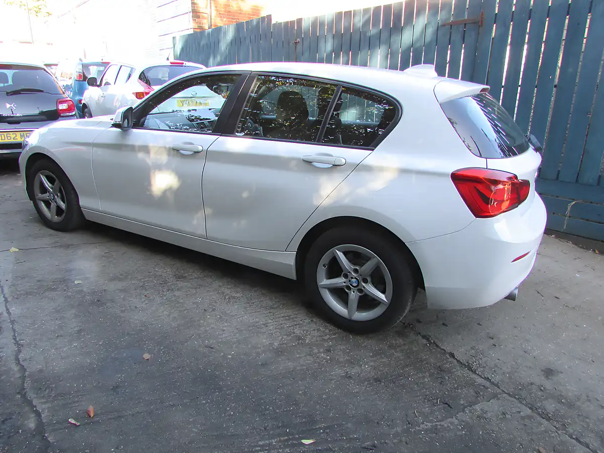 Used 2017 BMW 1 Series Se White - Interior and Exterior details 11