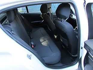 Used 2017 BMW 1 Series Se White - Interior and Exterior details 15