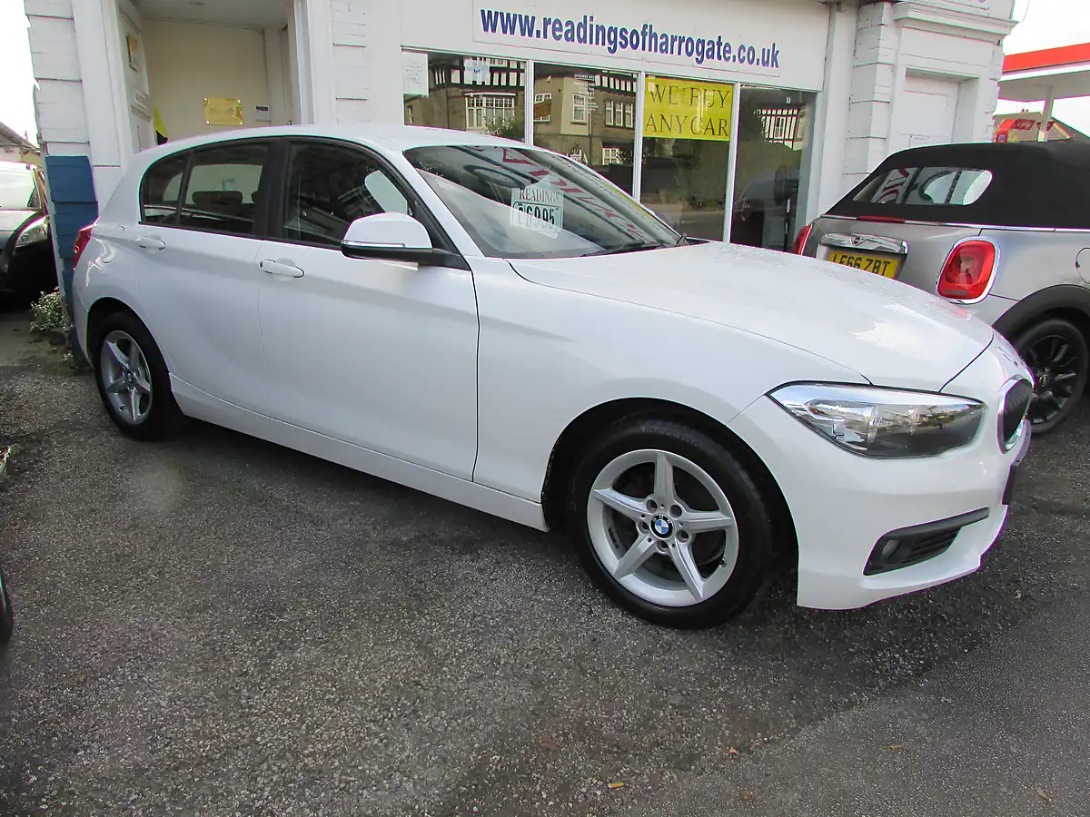 Used 2017 BMW 1 Series Se White - Interior and Exterior details 5