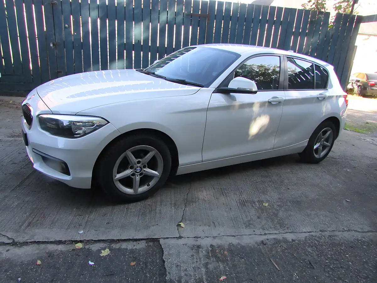 Used 2017 BMW 1 Series Se White - Interior and Exterior details 9