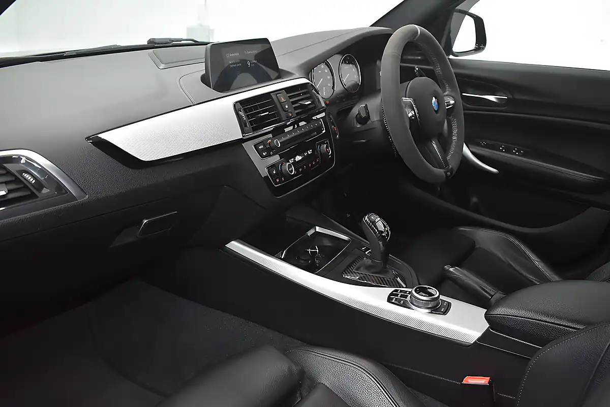 Used 2017 BMW 1 Series Shadow Edition Mineral Grey - Interior and Exterior details 10