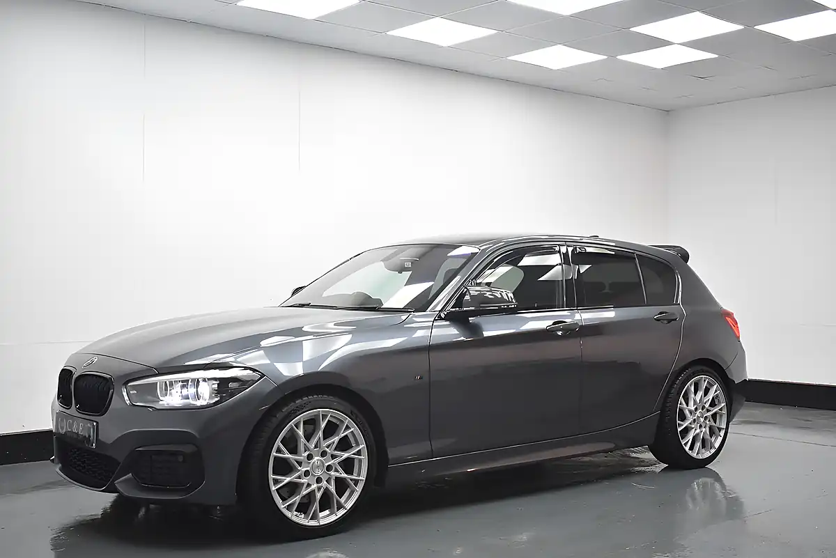 Used 2017 BMW 1 Series Shadow Edition Mineral Grey - Interior and Exterior details 5